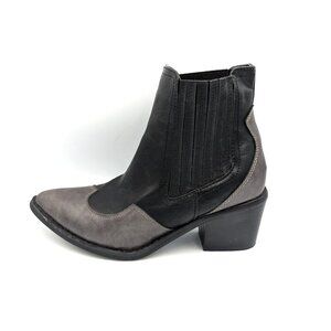 Seven 7 Tuxedo Tex Western Cowboy Wingtip Boots Women's 9 (40) Two Tone Stretch